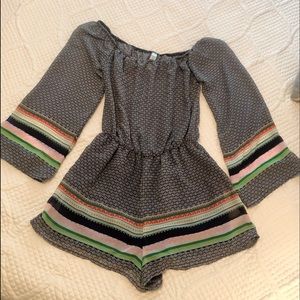 Woman’s shorts romper.